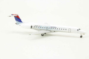 Alternative view of Embraer ERJ-145 Delta AIr Lines N568RP Gemini Jets GJDAL618 1:400