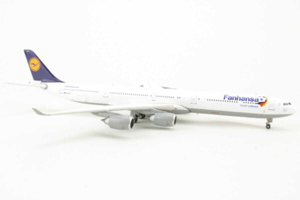 Airbus A340-600 Lufthansa "Gummersbach" D-AIHN Gemini Jets GJDLH1318 1:400 – Bild 2