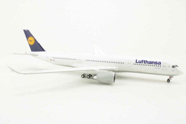 Airbus A350-900 Lufthansa D-AIXA Gemini Jets GJDLH1498 1:400 - Image 2