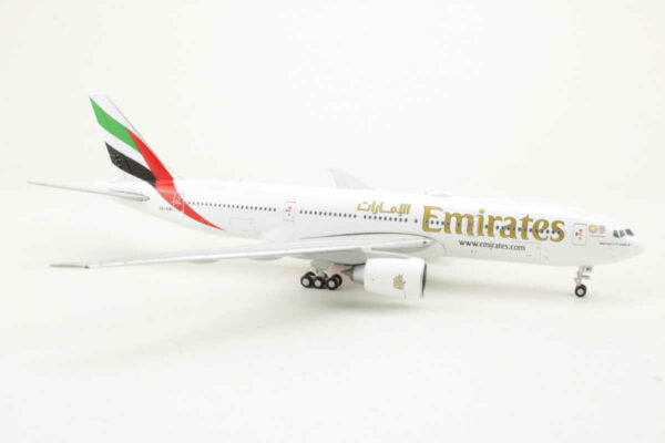 Boeing 777-200LR Emirates "Expo" A6-EWI Gemini Jets GJUAE1907 1:400 - Image 2