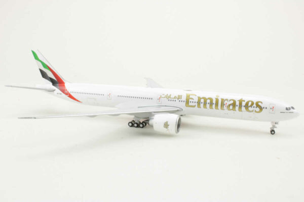 Boeing 777-300ER Emirates A6-EMV Gemini Jets GJUAE2219 1:400 - Image 2