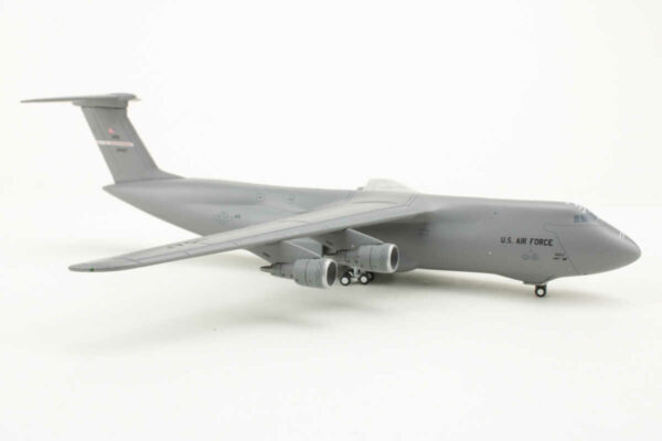 Lockheed C-5 Galaxy USAF Wright Patterson Ohio 00457 Gemini Macs GMUSA056 1:400 – Bild 2