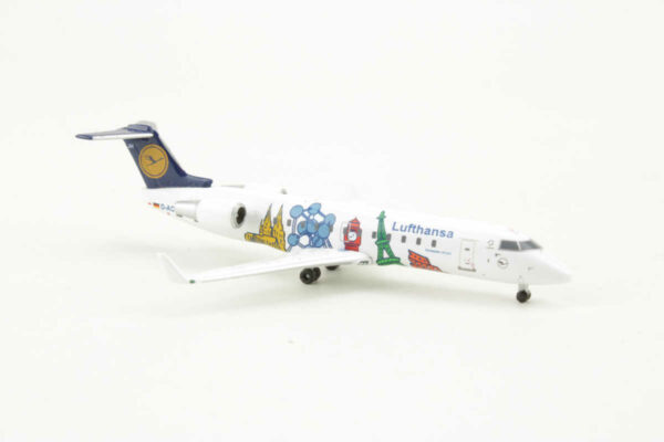 Bombardier CRJ-200 Lufthansa D-ACJH JC Wings JC4038 1:400 – Bild 2