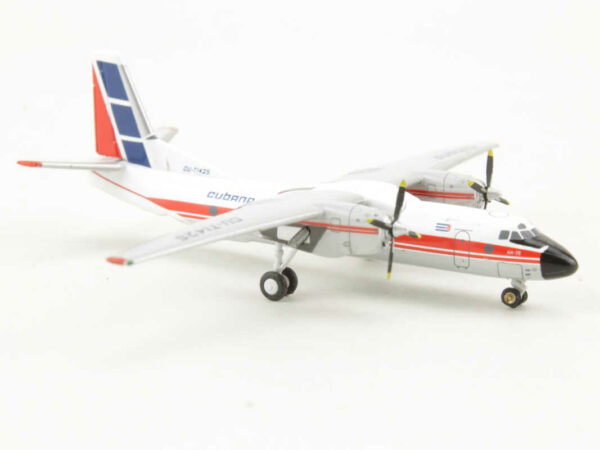 Antonov AN-26 Cubana CU-T1425 JC Wings LH4345 1:400 – Bild 2