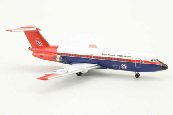 Set 2pcs BAC One-Eleven Royal Air Force XX105 / XX919 Aeroclassics 1:400 – Bild 4