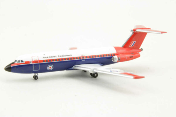 Set 2pcs BAC One-Eleven Royal Air Force XX105 / XX919 Aeroclassics 1:400 – Bild 5