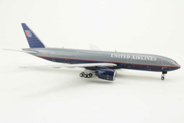 Boeing 777-200 United Airlines "Battleship" N777UA JC Wings XX40206 1:400 - Image 2