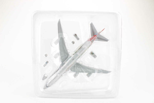 Boeing 747-8F Cargolux "45 years" LX-VCM Interactive JC Wings XX4709C 1:400 – Bild 4