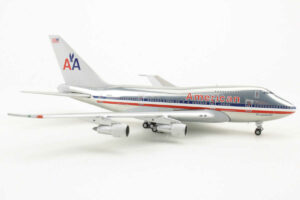 Alternative view of Boeing 747SP American Airlines N602AA JC Wings XX4965 1:400