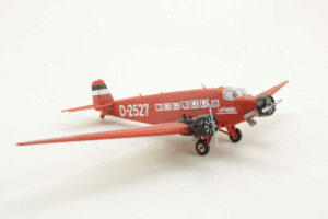 Alternative view of Junkers JU 52/3m "Museum Sinsheim" D-2527 Herpa 019040 1:160