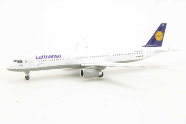 Airbus A321-100 Lufthansa "Erlangen" D-AIRC Herpa 508797-001 1:500 – Bild 3