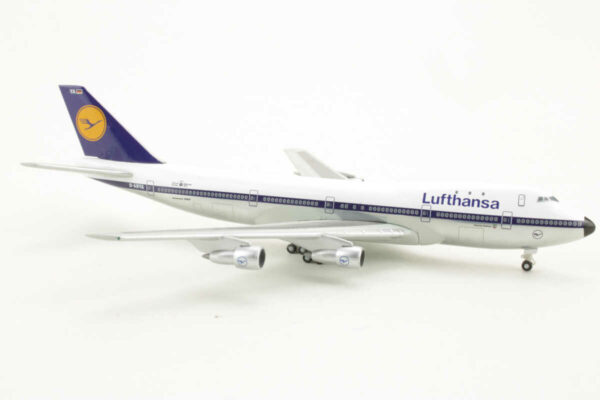 Boeing 747-100 Lufthansa D-ABYA "Limited Edition Holzbox" Herpa 512305 1:500 – Bild 2