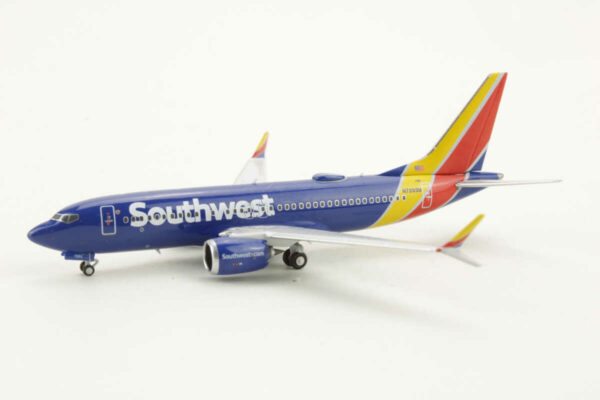 Boeing 737 MAX 7 Southwest Airlines N7203U NG Models 87001 1:400 – Bild 3