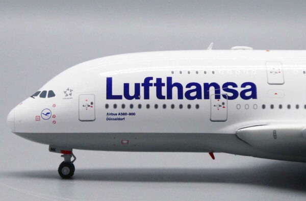 Airbus A380-800 Lufthansa D-AIMK JC Wings EW4388013 1:400 – Bild 10