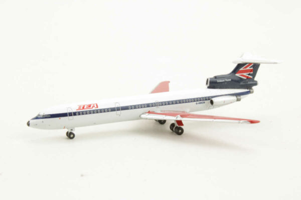 Hawker Siddeley HS-121 Trident 3B BEA British European Airways G-AWZK Inflight500 1:500 – Bild 3