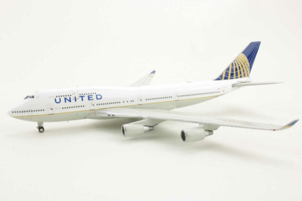 Boeing 747-400 United Airlines N180UA Gemin Jets GJUAL1368 1:400 – Bild 3