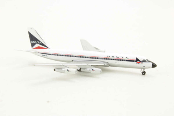 Convair 880 Delta Airways N8817E Inflight500 IF5880001 1:500 – Bild 2