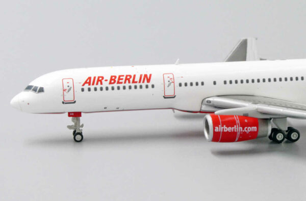 Boeing 757-200 Air Berlin HB-IHR JC Wings LH4091 1:400 – Bild 9