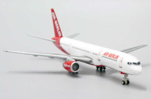 Alternative view of Boeing 757-200 Air Berlin HB-IHR JC Wings LH4091 1:400