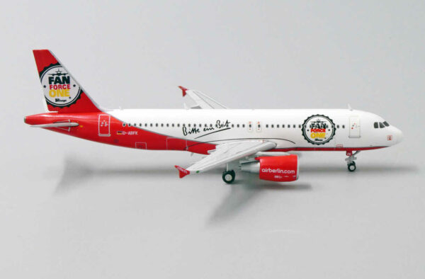 Airbus A320 Air Berlin "Fan Force One" D-ABFK JC Wings LH4096 1:400 – Bild 7