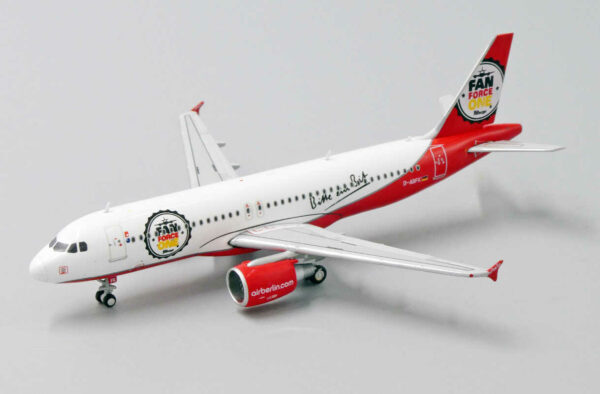 Airbus A320 Air Berlin "Fan Force One" D-ABFK JC Wings LH4096 1:400 – Bild 3