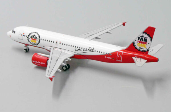 Airbus A320 Air Berlin "Fan Force One" D-ABFK JC Wings LH4096 1:400 – Bild 4