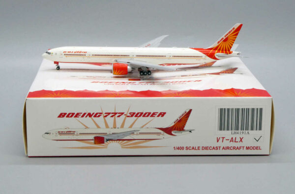 Boeing 777-300ER Air India VT-ALX "Flaps down" JC Wings LH4191A 1:400