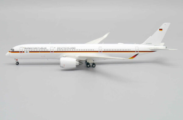 Airbus A350XWB Luftwaffe "Bundesrepublik Deutschland" 10+01 JC Wings LH4246 1:400 – Bild 11