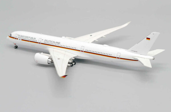 Airbus A350XWB Luftwaffe "Bundesrepublik Deutschland" 10+01 JC Wings LH4246 1:400 – Bild 4
