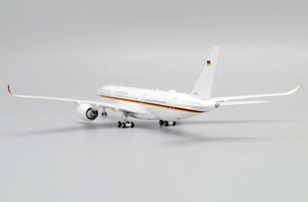 Airbus A350XWB Luftwaffe "Bundesrepublik Deutschland" 10+01 JC Wings LH4246 1:400 – Bild 7
