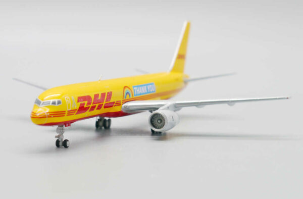 Boeing 757-200PCF DHL "Thank you" G-DHKF JC Wings XX40038 1:400 – Bild 12