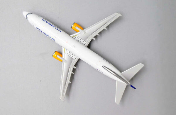Boeing 737-400 Icelandair TF-FID JC Wings XX4238 1:400 – Bild 13