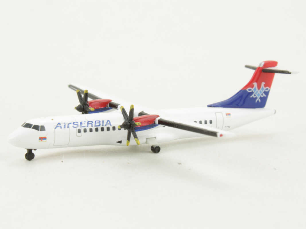 ATR 72-500 Air Serbia YU-ALU Herpa 527675 1:500 – Bild 3
