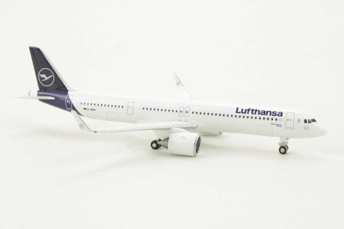 Airbus A321neo Lufthansa "Aachen" D-AIEA Herpa 534376 1:500 – Bild 2