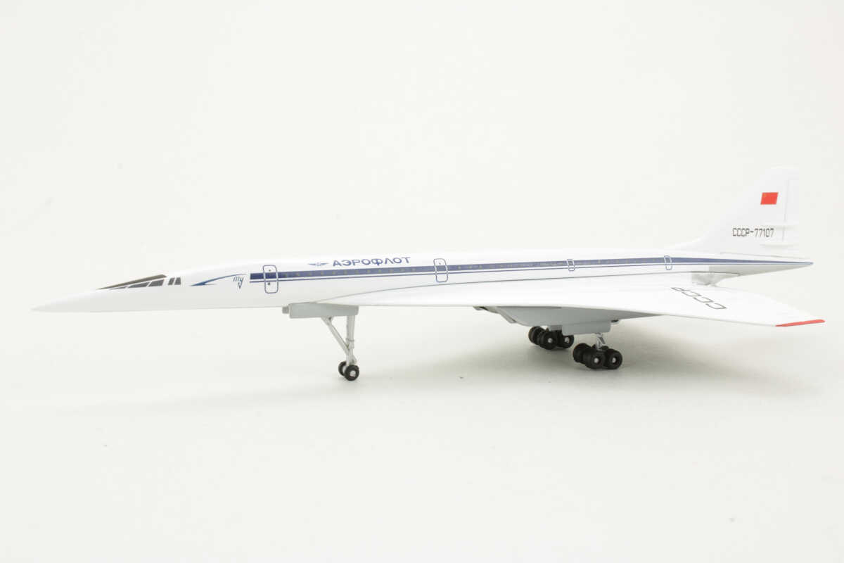 Tupolev TU-144S Aeroflot CCCP-77107 Herpa 562430 1:400 – Bild 3