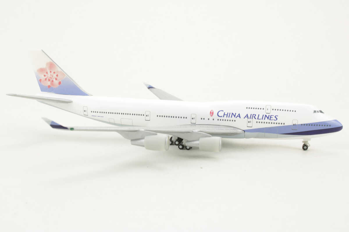Set 3 pcs China Airlines Boeing 747 / 737 Airbus A330 Herpa 514231 1:500 – Bild 3