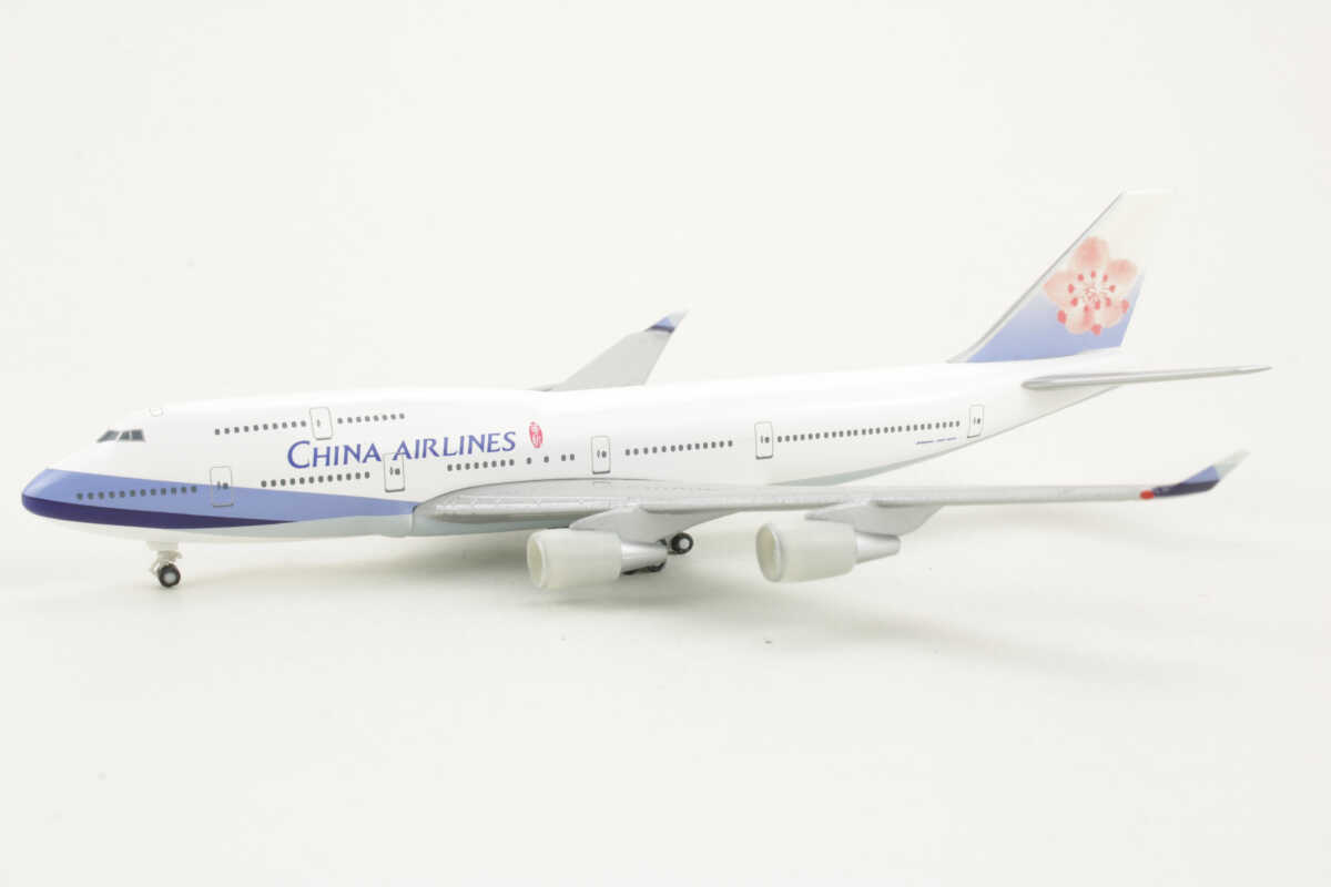 Set 3 pcs China Airlines Boeing 747 / 737 Airbus A330 Herpa 514231 1:500 – Bild 4