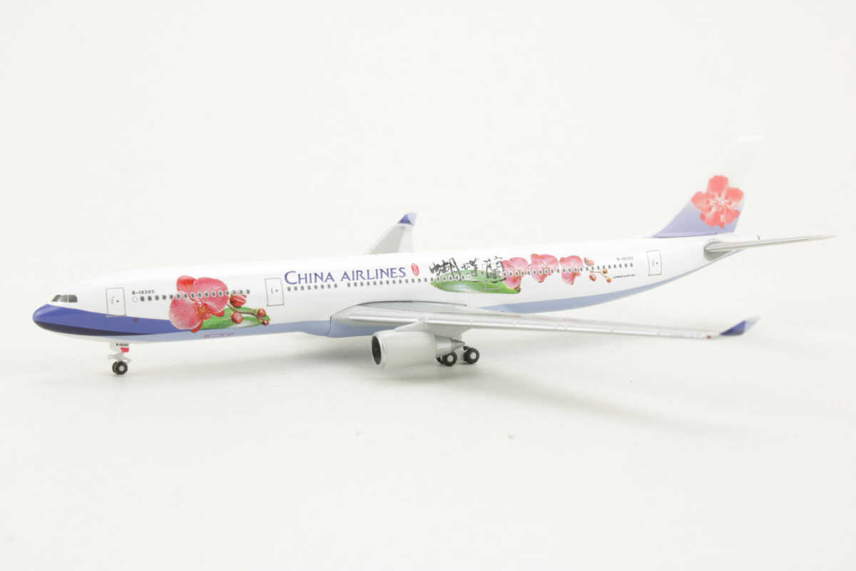 Set 2 pcs China Airlines Airbus A330 / Boeing 747 Herpa 515092 1:500 – Bild 4