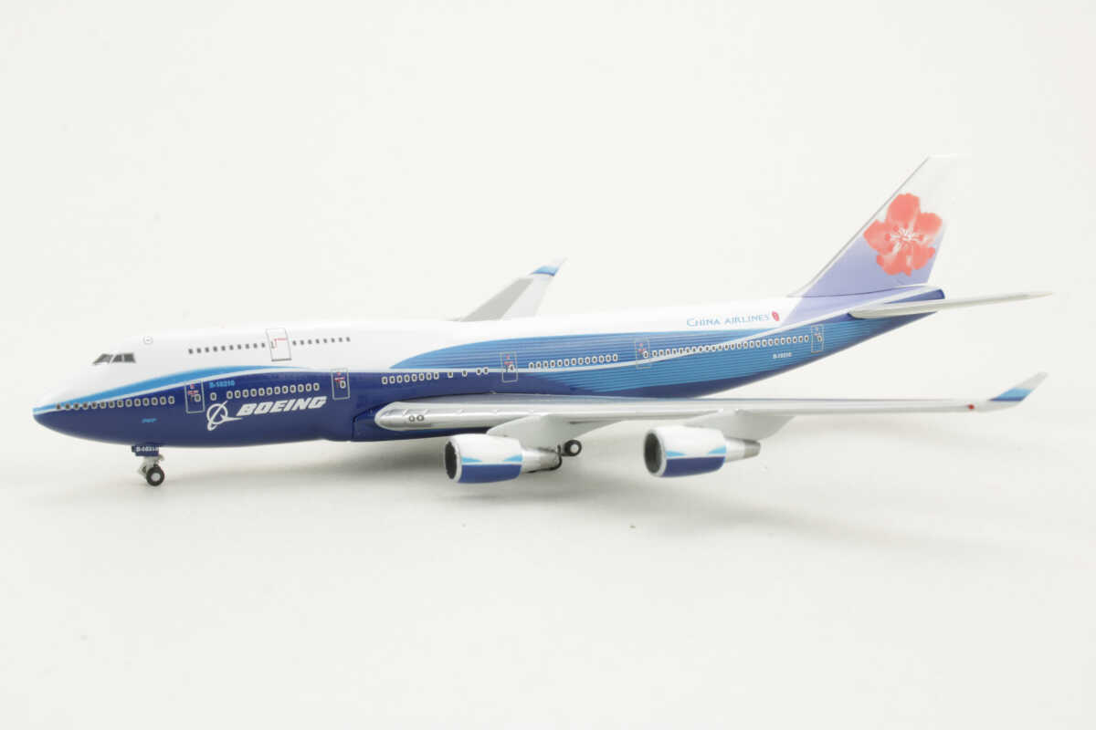 Set 2 pcs China Airlines Airbus A330 / Boeing 747 Herpa 515092 1:500 – Bild 6