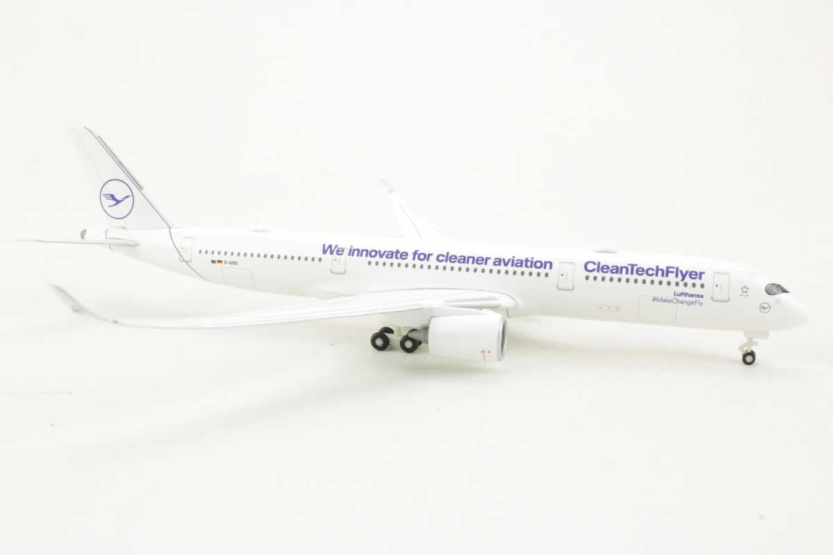 Airbus A350-900 Lufthansa "Clean Tech Flyer" D-AIVD Herpa 536653 1:500 – Bild 2