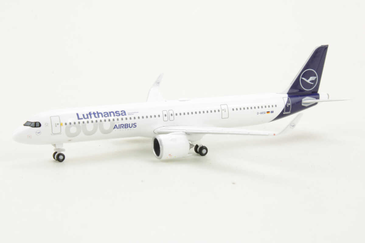 Airbus A321neo Lufthansa "600th Airbus" Münster D-AISQ Herpa 537490 1:500 – Bild 3