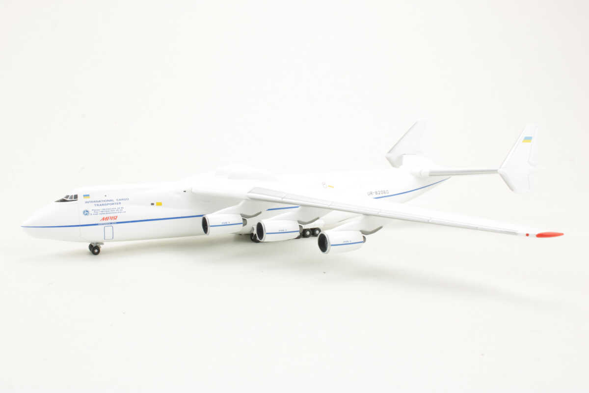 Antonov AN-225 "Mriya" Aviasit XXI 2008 UR-82060 Herpa 562768 1:400 – Bild 3