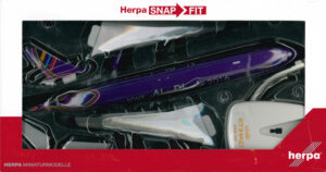 Airbus A330-300 Etihad "Visit Abu Dhabi" A6-AFA Herpa Snap-Fit 610568 1:200