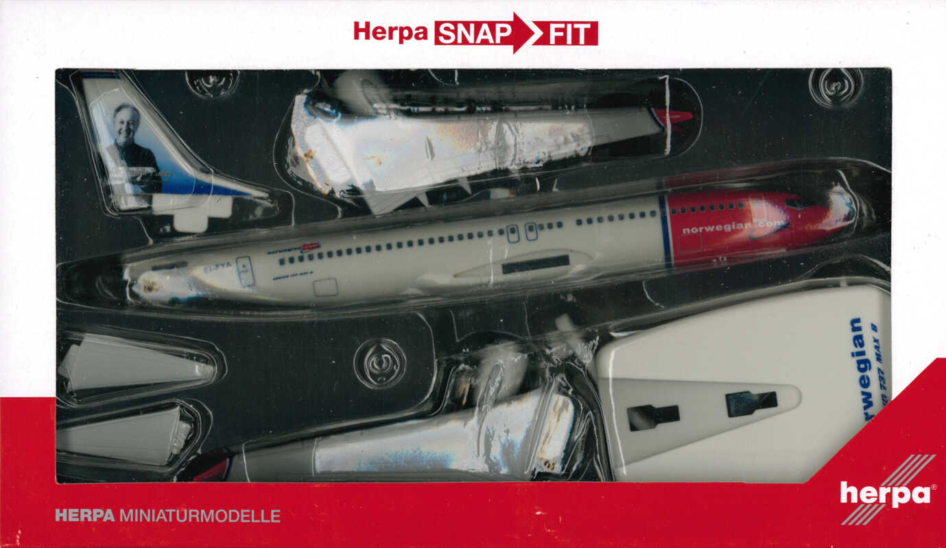Boeing 737 MAX 8 Norwegian "F.Laker" EI-FYA Herpa Snap-Fit 611817 1:200