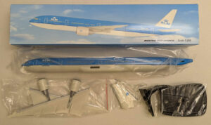 Alternative view of Boeing 777-300ER KLM Royal Dutch Airlines PH-BVJ PPC Holland Snap-Fit 1:200