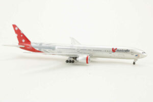 Alternative view of Boeing 777-300ER Vaustralia VH-VOZ Aeroclassics 1:500