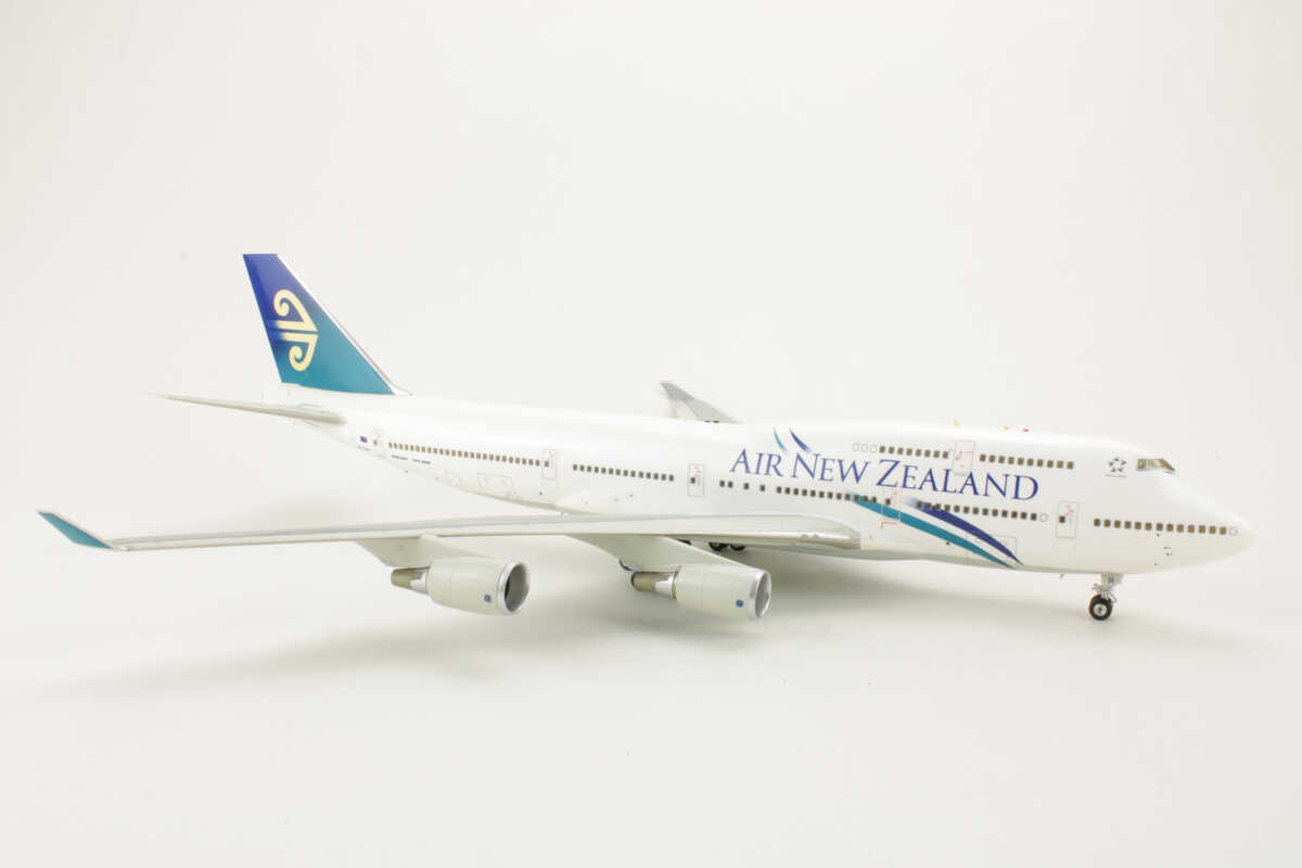 *2.Wahl* Boeing 747-400 Air New Zealand ZK-SUH Herpa Premium 016131 1:200 *2nd choice* – Bild 2