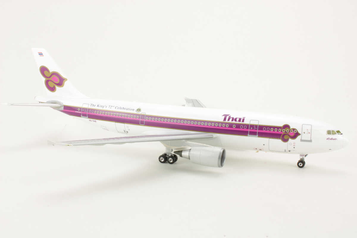 Airbus A300-600 Thai Airways "Sri Anocha" HS-TAB Herpa Premium 016292 1:200 - Image 2