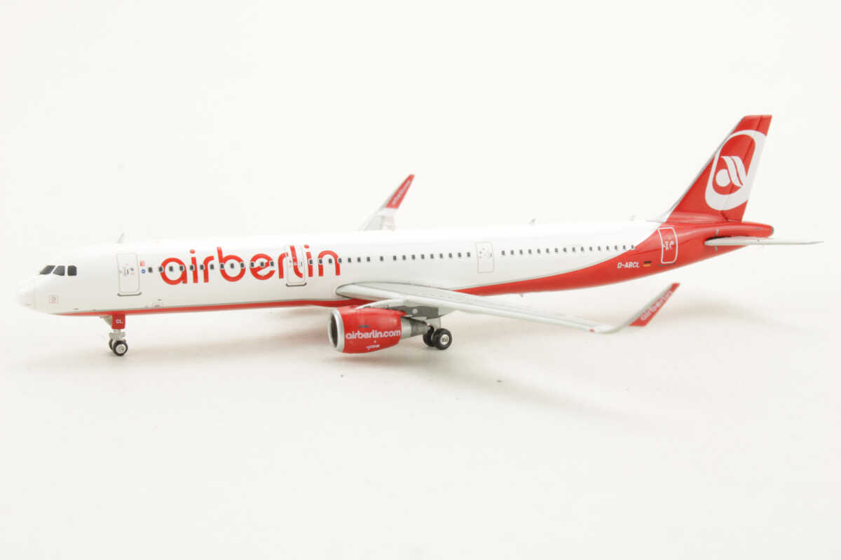 Airbus A321 Air Berlin D-ABCL Phoenix 11002 1:400 - Image 3