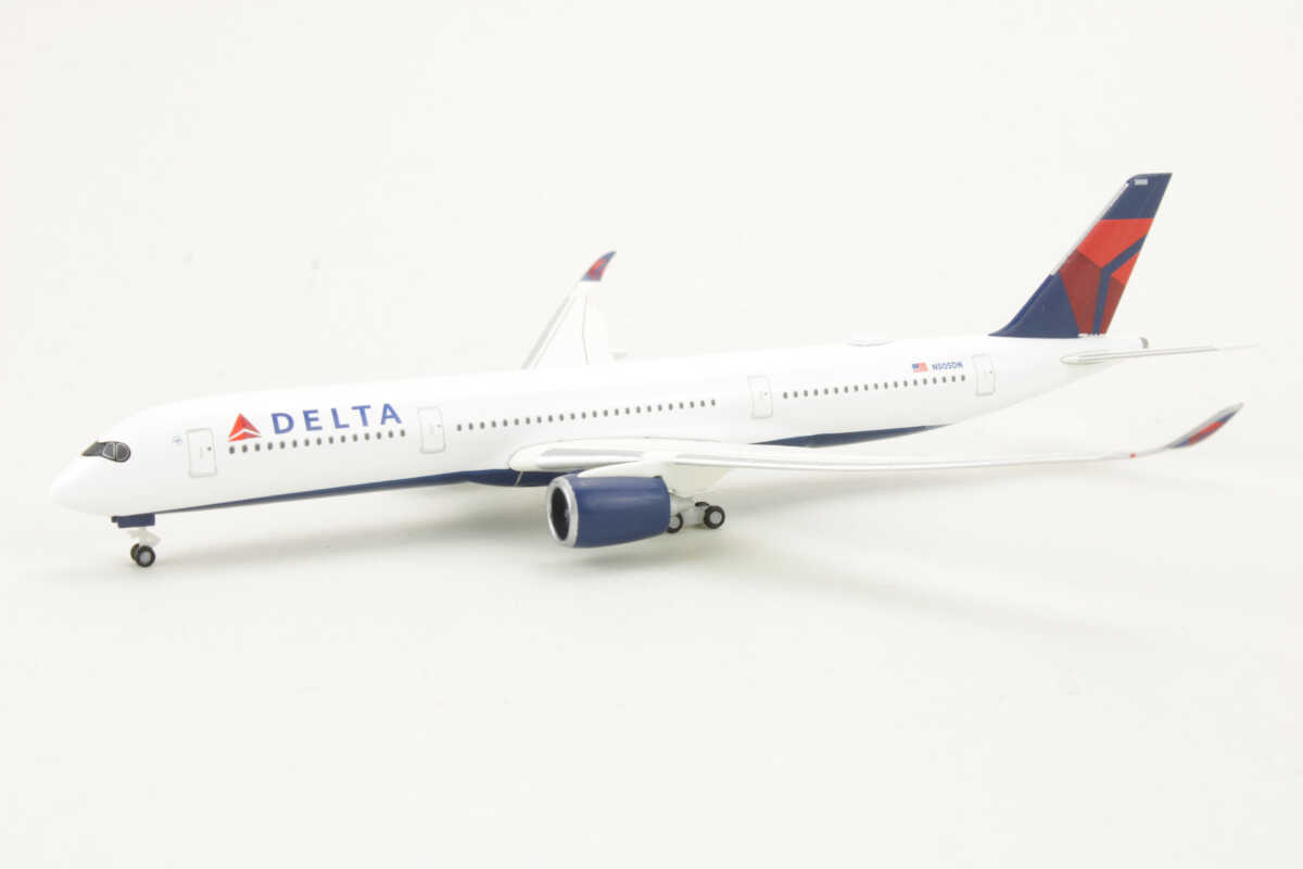 Airbus A350-900 Delta Air Lines N505DN Herpa 530859-001 1:500 – Bild 3
